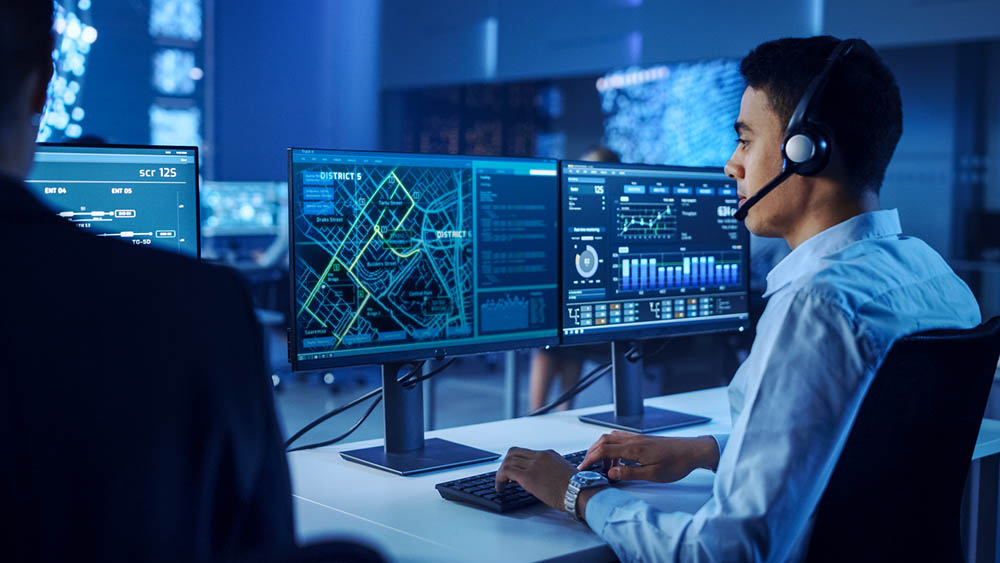 Logistics Monitoring Service by EyeOnIt